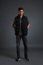 画像をギャラリービューアに読み込む, AeroGraph Puffer Vest