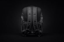 画像をギャラリービューアに読み込む, LIMITLESS Backpack 25L